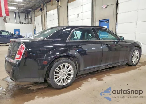 2014 Chrysler 300 из США, поврежденный, VIN 2C3CCARG7EH352672